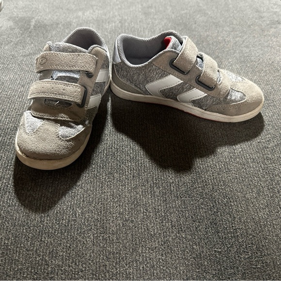 Dr. Scholl’s Boys Sneaker - Picture 2 of 3